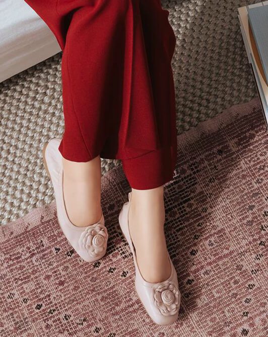 Flats with Arch Support: Taryn Rose Rosalyn