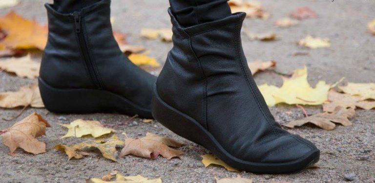 best stylish waterproof shoes