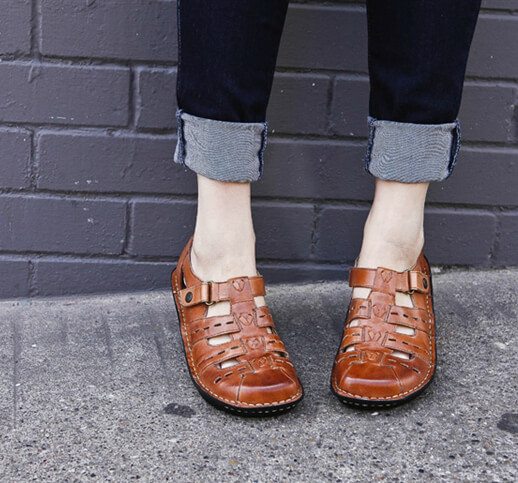 stylish shoes for plantar fasciitis