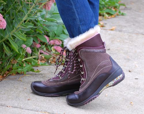 jambu chilly boots