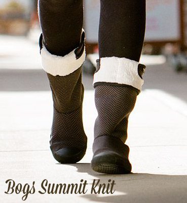 best pull on boots for wide feet