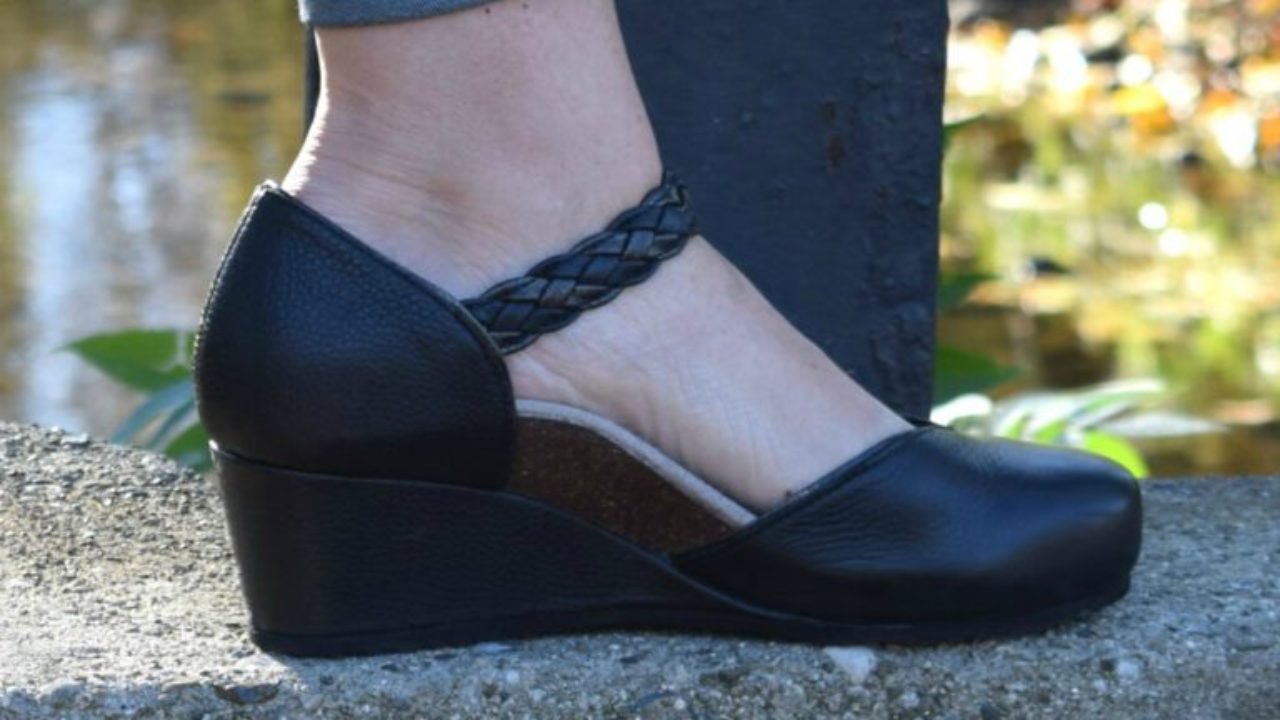 aetrex wedges
