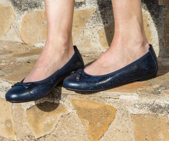 Shoes For Women Soffring From Back Pain Shoes For Women Soffring From Back Pain