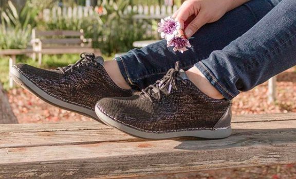 best shoes for back pain nurses