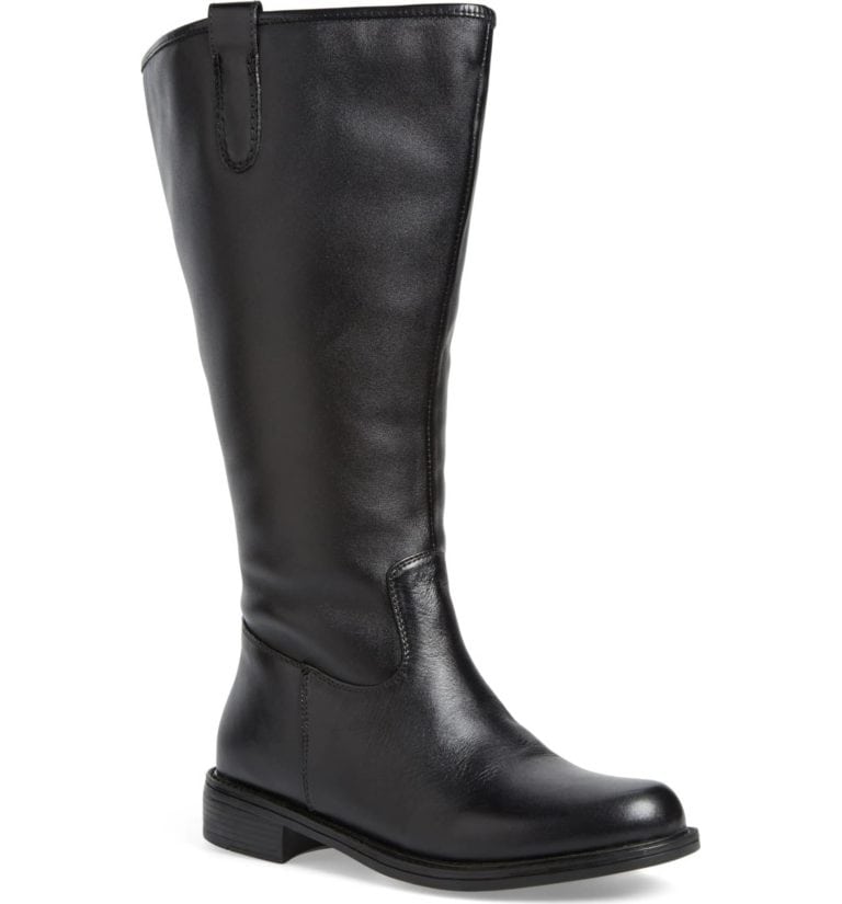 size 4 wide calf boots