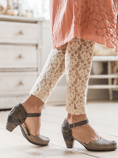 comfortable shoes for ladies with bunions