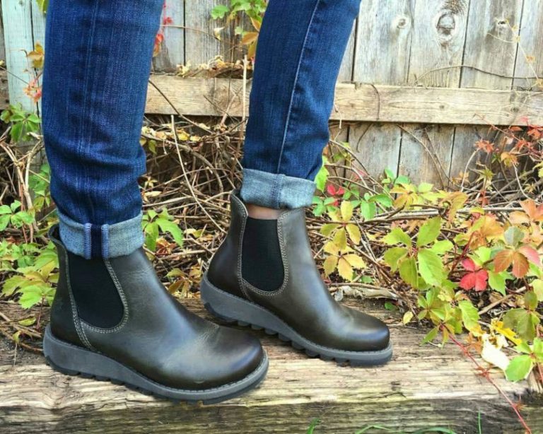 Comfortable Chelsea Boots: 7 Stylish Picks for Problem Feet