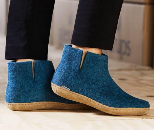 9 Best Comfortable Slippers for Women 23 Comfortable slippers -glerups