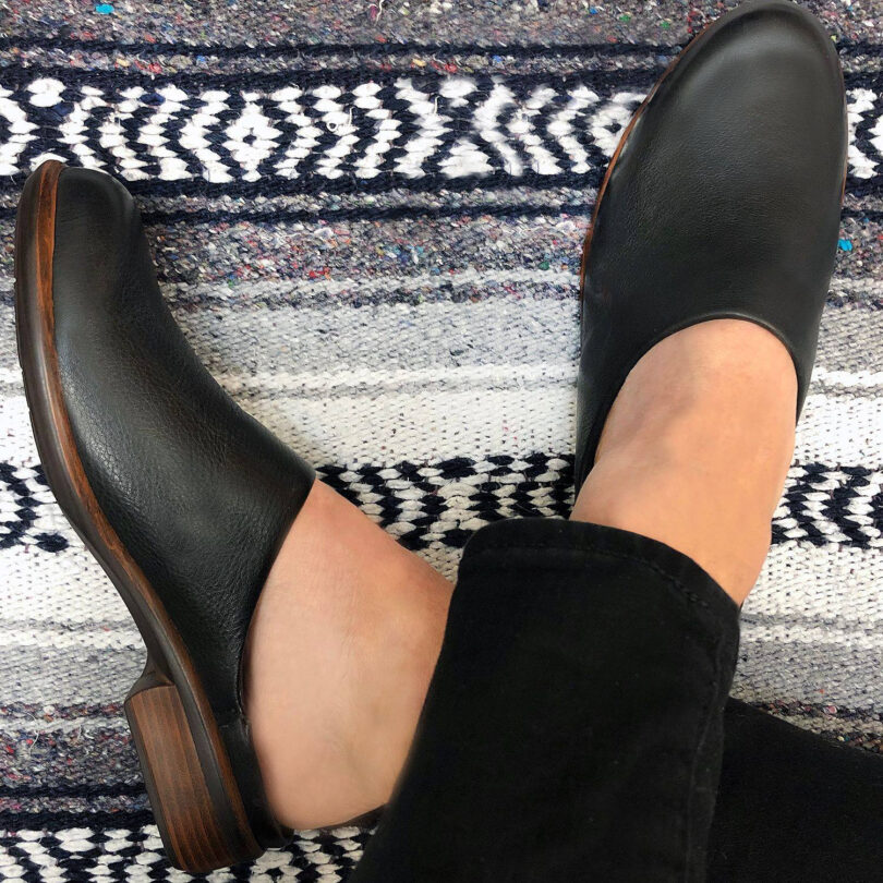 comfortable mules for wide feet