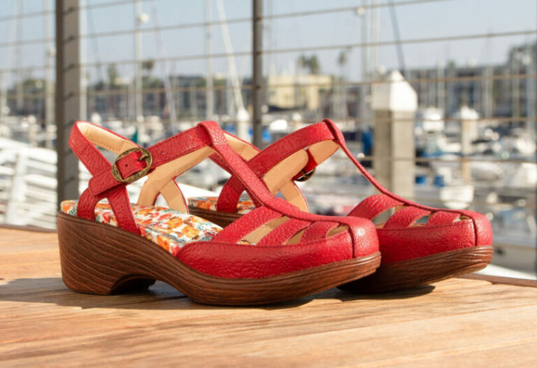 do alegria shoes run small or large