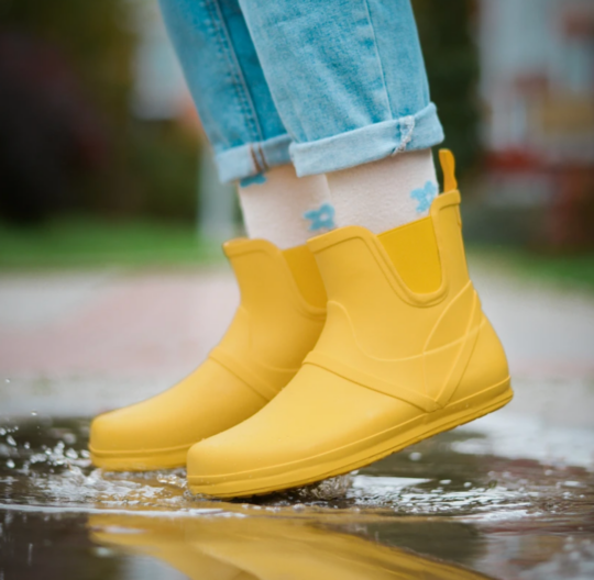 6 Comfortable Rain Boots For Picky Feet