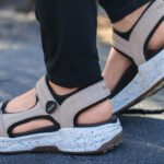 Barking Dog Shoes reviews and recommends the best footwear for people with various foot issues (as well as for women with average feet for whom comfort is a high priority).