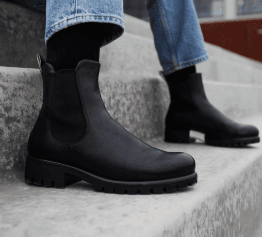 comfortable chelsea boots ecco modtray