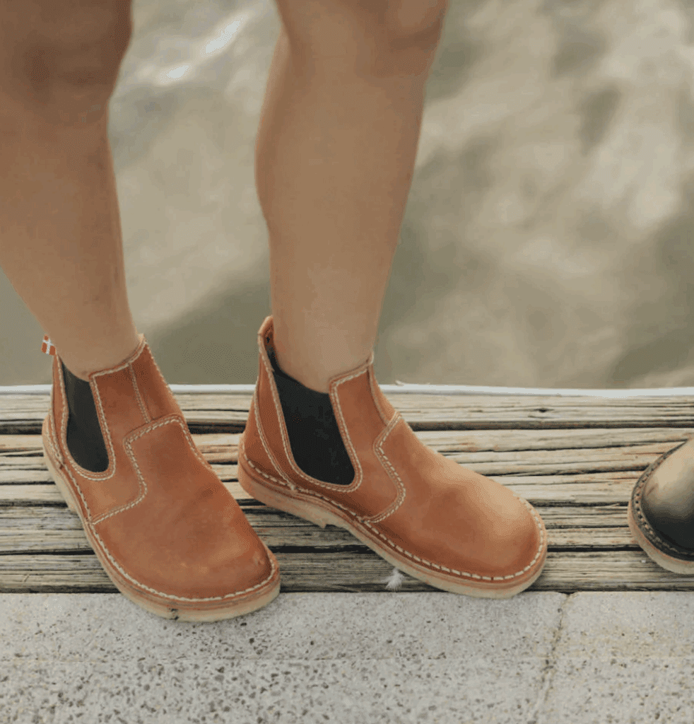 comfortable chelsea boots - duckfeet 